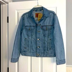Levi’s Relaxed-fit Jean Jacket - Size XS